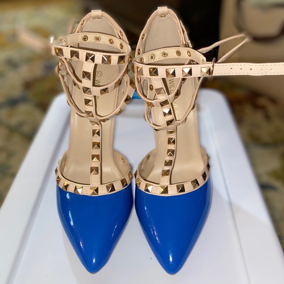 Royal blue heels - Picture 2 of 4